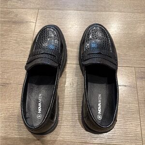 Fashion Nova Black Textured Loafers